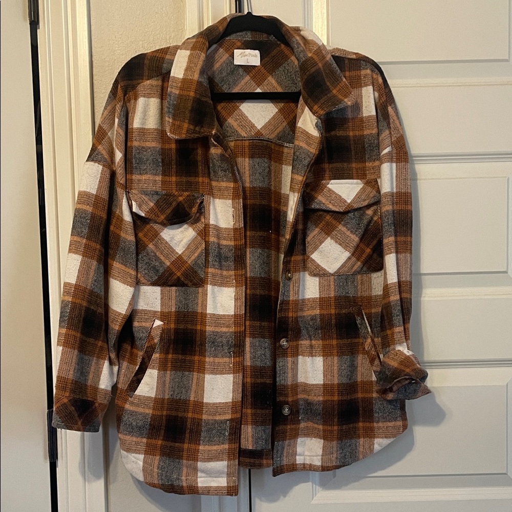 Plaid Button-Up Flannel Jacket